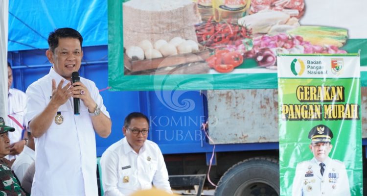PJ Bupati Tubaba Saksikan Gerakan Pangan Murah di Daya Murni