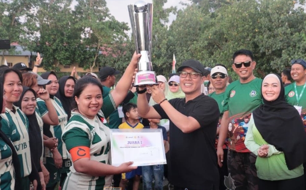 Turnamen Perwosi Cup 2025 di Pesisir Barat Resmi Ditutup