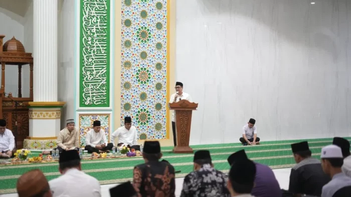 1001249321-1024x682 Rektor Ajak Keluarga Besar UIN Bangun Kebersamaan dengan Semangat Ber-ISI